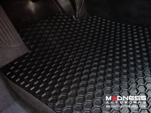 Dodge Hornet Floor Mat Set - All Weather Rubber Front/ Rear 4 Piece Set - Black 